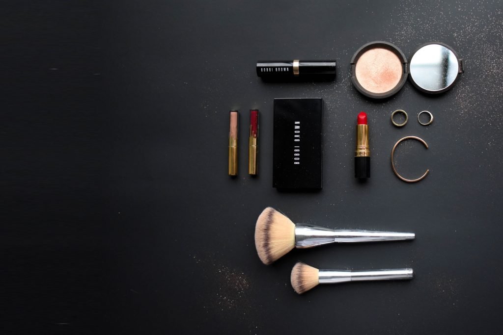 makeup banner kit 1 1024x683.jpg