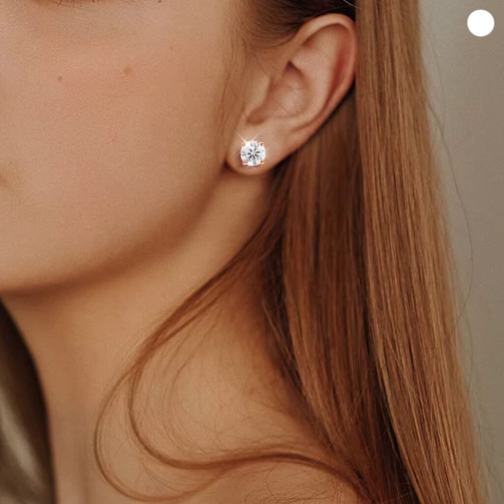 rose-gold-moissanite-stud-earrings-pic